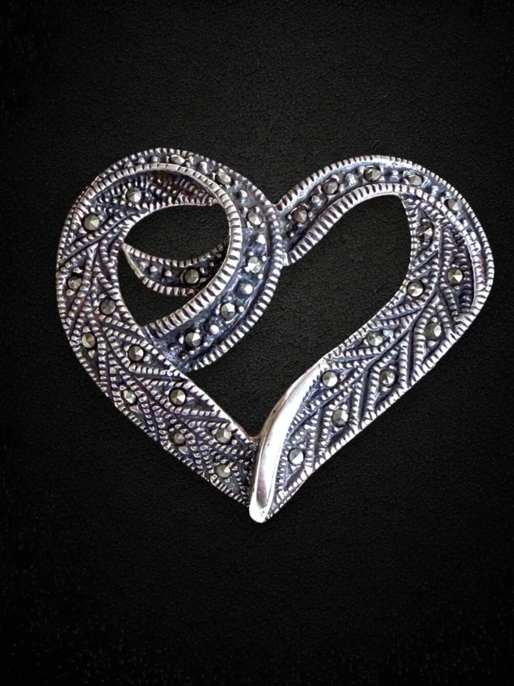Vintage Sterling Silver Marcasite Open Heart Brooch Pin Art Deco Style 925